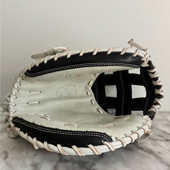New Rawlings Gg elite Right Hand Throw Catcher Softball Glove - Picture 3 of 5